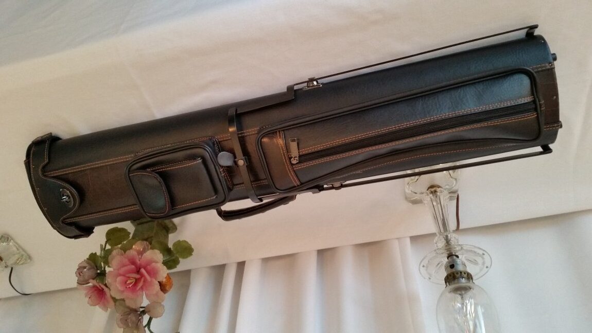 3 x 5 J J Cue Case with Stand - Image 3