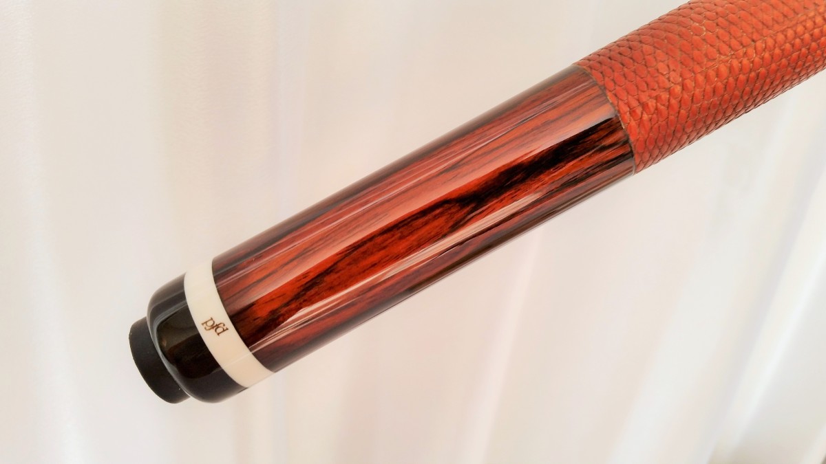 pfd Studios cue by Paul & Ellen Drexler with 2 shafts for sale.