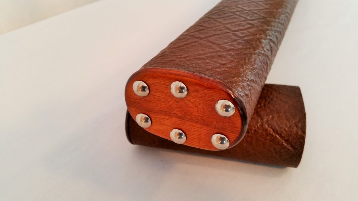 Centennial Vintage Elephant Print Leather Cue Stick Case For Sale