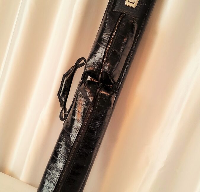 It's George Cue Case 2X4 - Image 4