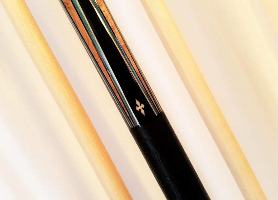 Robert Harris Cue - Image 17