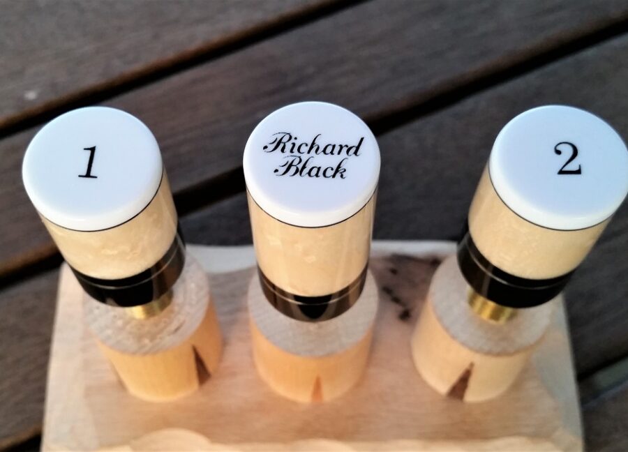 Joint Protectors / Richard Black - Image 4
