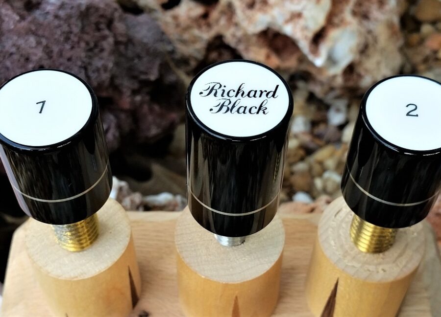 Joint Protectors / Richard Black - Image 8