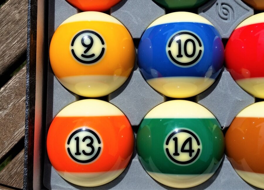 Aramith TV Tournament Pool Balls - Image 7