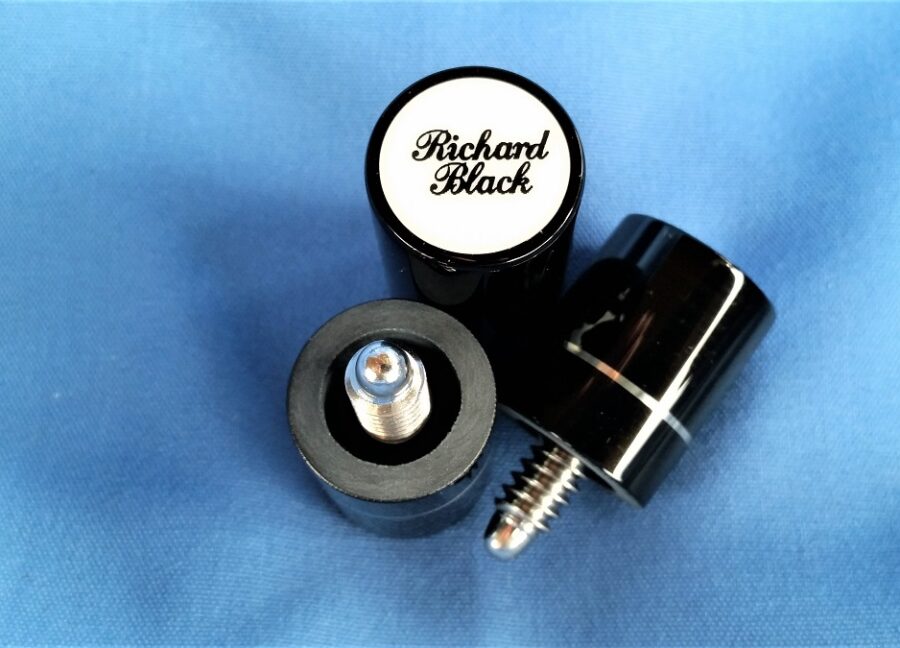 Joint Protectors / Richard Black - Image 6