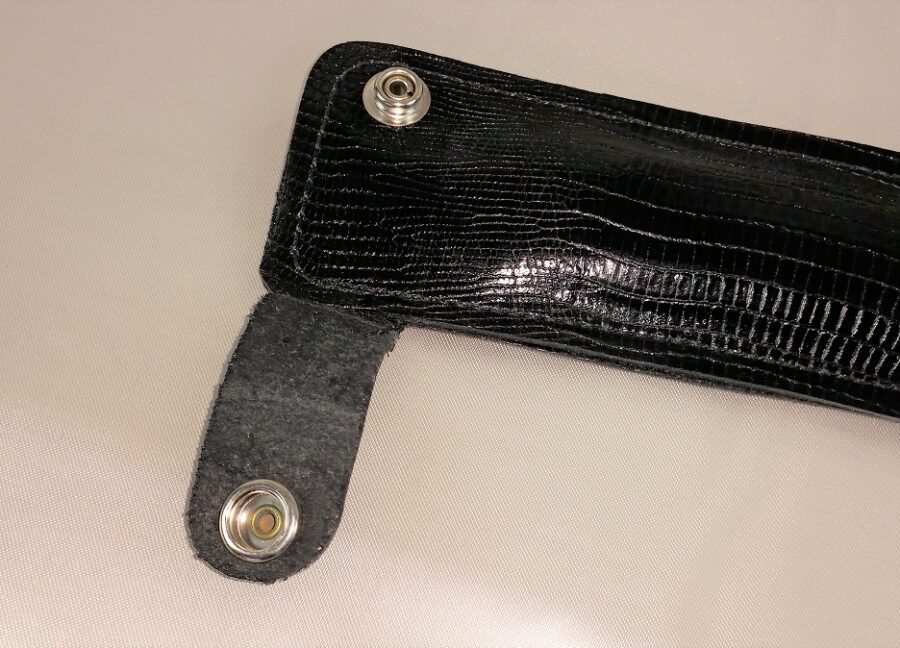 It’s George Black Lizard Print Strap Pad - Image 4